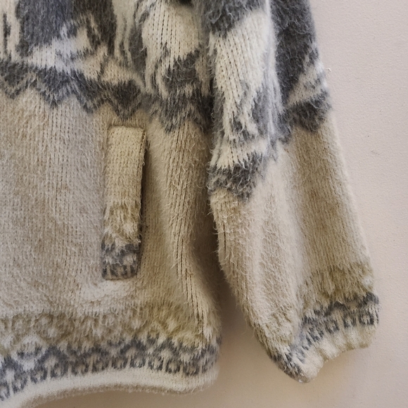 Yari Artesanias 100% Wool Made in Ecuador Hooded Sweater Jacket - Size Large - Picture 9 of 9